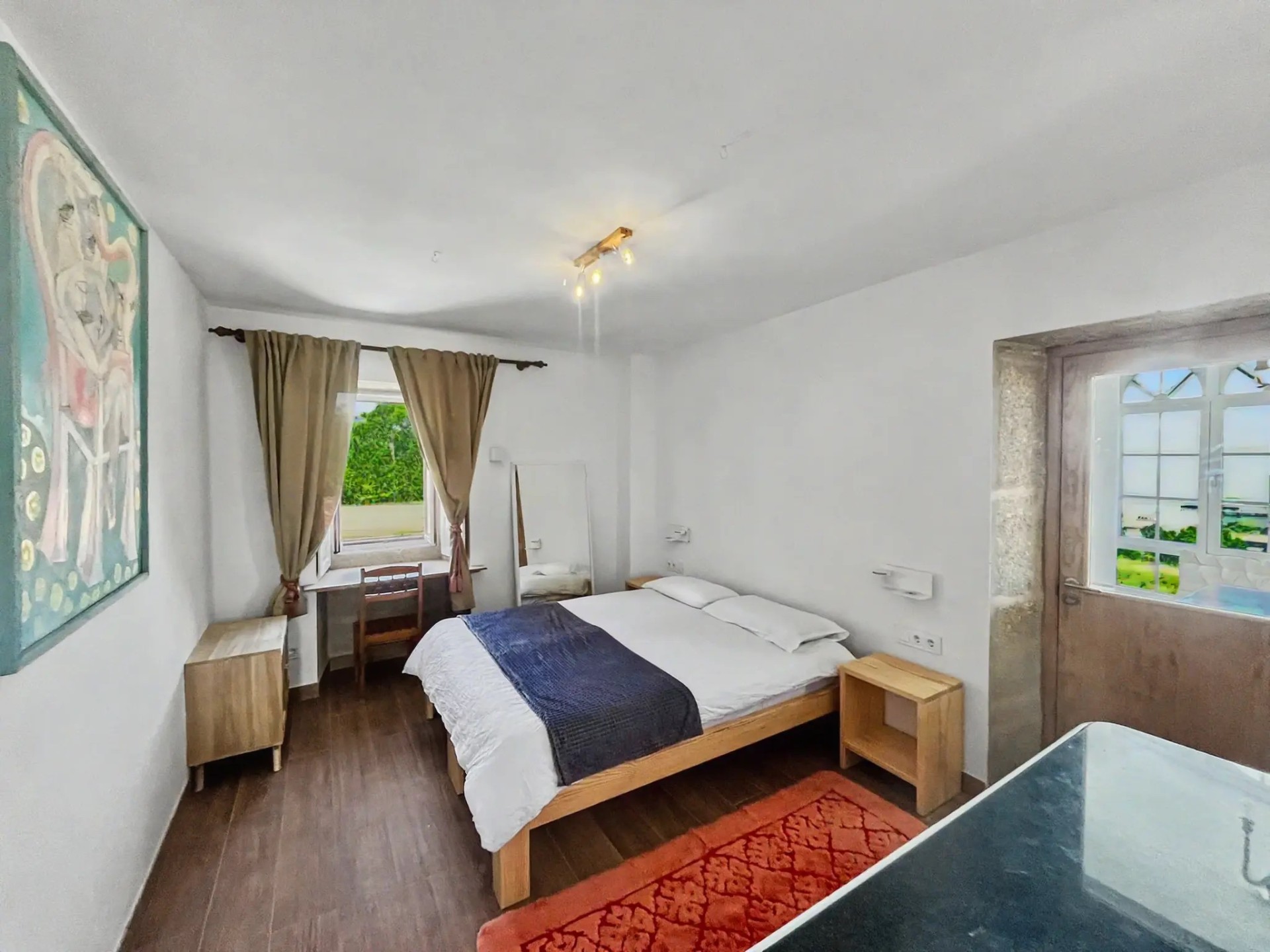Room 05